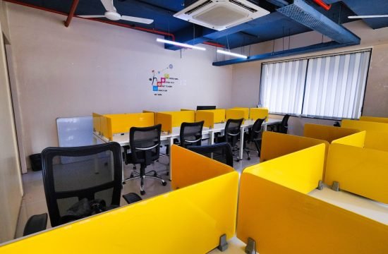 coworking space on rent